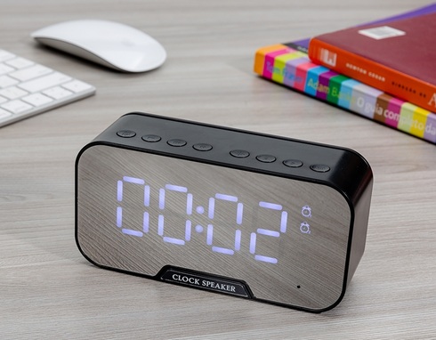 Caixa de Som Multim�dia com Rel�gio e Suporte para Celular