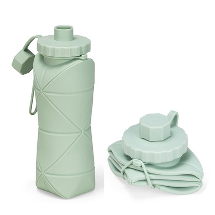 Garrafa de silicone dobrada ocupando pouco espa�o